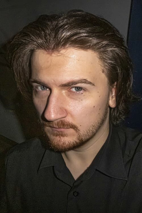 Martin Caine