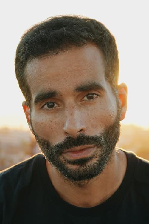 Naby Dakhli