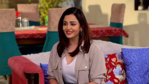 Saxena Reveals Tiwari's Secret to Vibhuti