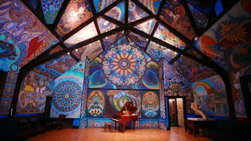 Doll House, House of Murals, Shapeshifter Flat