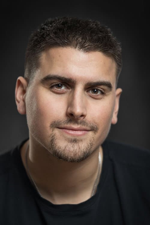 Kyle Lyons