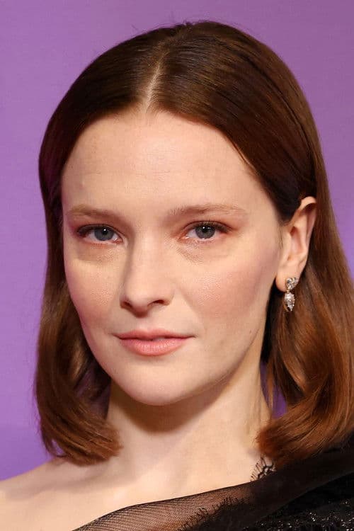 Morfydd Clark