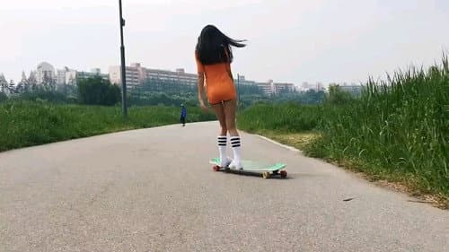 Longboard Dancing