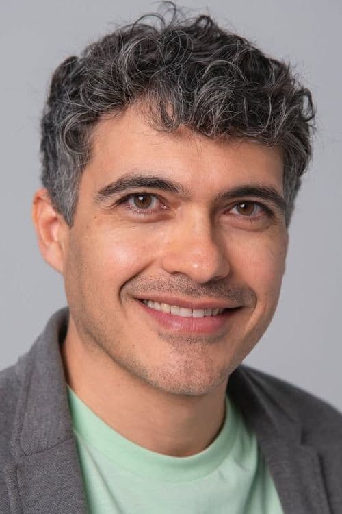 Evan Regueira