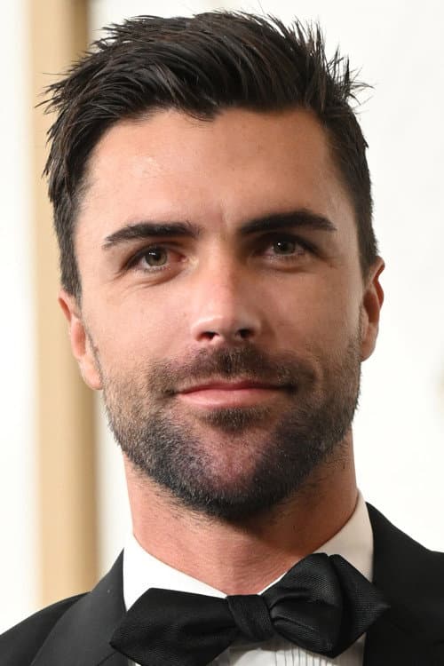 Tyler Stanaland